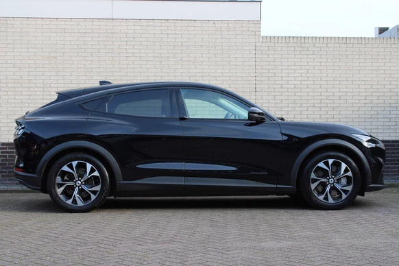 Ford Mustang Mach-E - Afbeelding 2 van 30