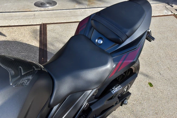 Suzuki GSX - Afbeelding 17 van 30