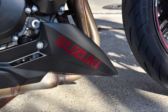 Suzuki GSX - Afbeelding 27 van 30