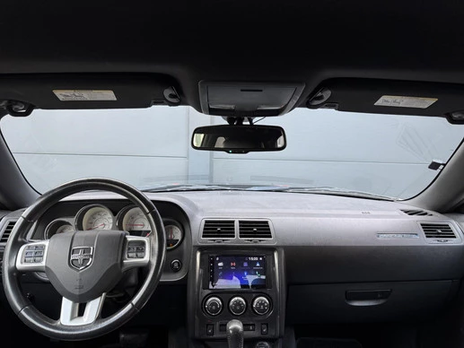 Dodge Challenger - Afbeelding 3 van 30