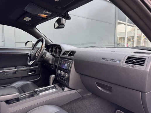 Dodge Challenger - Afbeelding 9 van 30