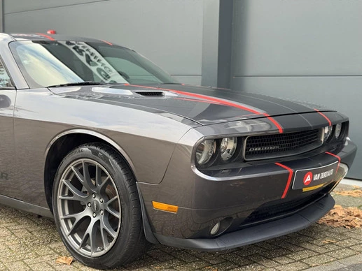 Dodge Challenger - Afbeelding 11 van 30