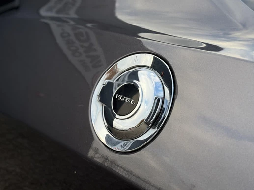 Dodge Challenger - Afbeelding 23 van 30