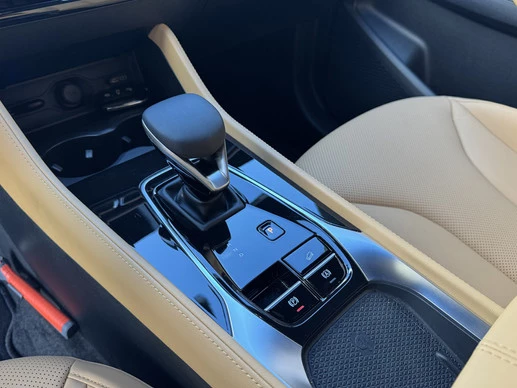 MG HS - Afbeelding 13 van 25