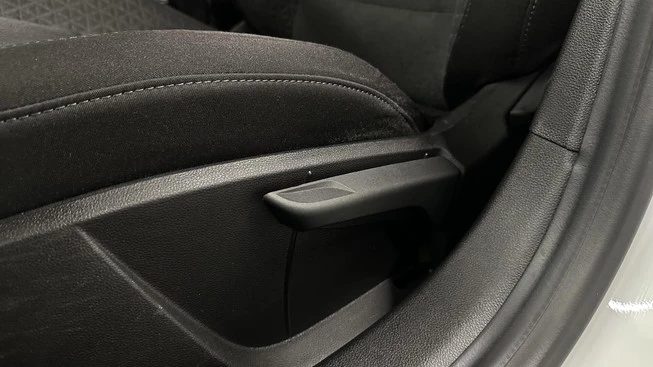 Renault Clio - Afbeelding 21 van 30