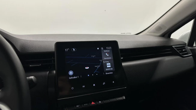 Renault Clio - Afbeelding 29 van 30