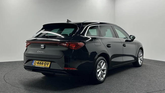 SEAT Leon - Afbeelding 2 van 30