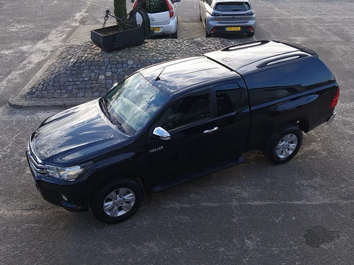 Toyota Hilux - Afbeelding 2 van 30