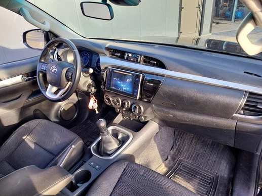 Toyota Hilux - Afbeelding 4 van 30