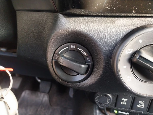 Toyota Hilux - Afbeelding 24 van 30