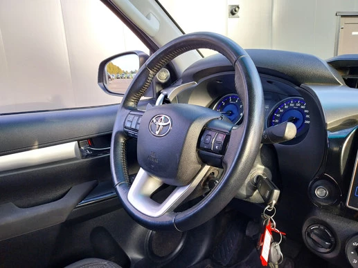 Toyota Hilux - Afbeelding 26 van 30