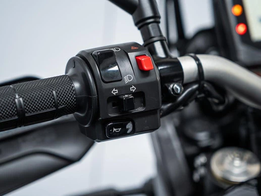 Yamaha TENERE 700 - Afbeelding 11 van 11