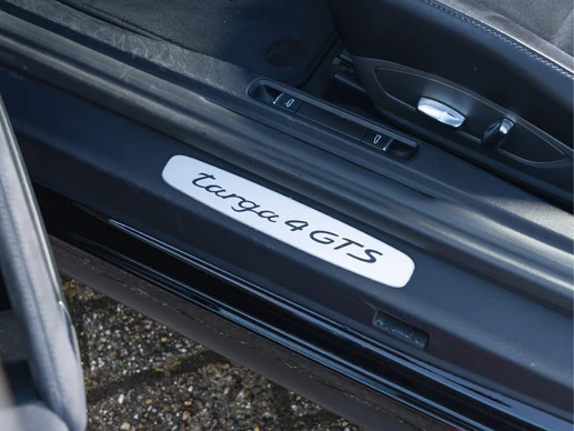 Porsche 911 - Afbeelding 24 van 30