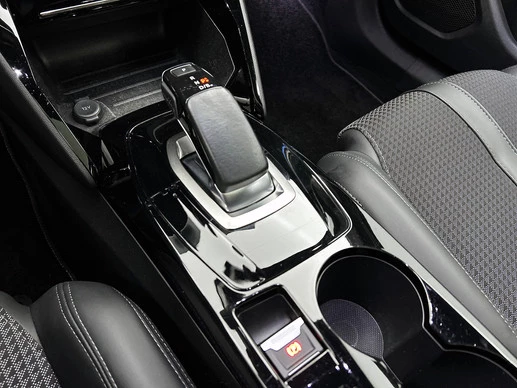 Peugeot e-2008 - Afbeelding 11 van 30