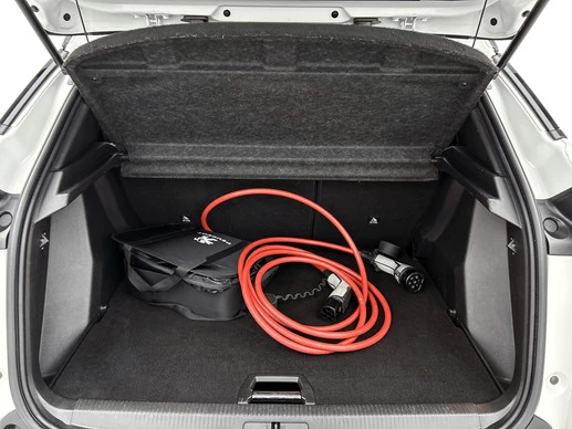 Peugeot e-2008 - Afbeelding 28 van 30