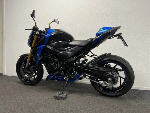 Suzuki GSX - Afbeelding 15 van 22