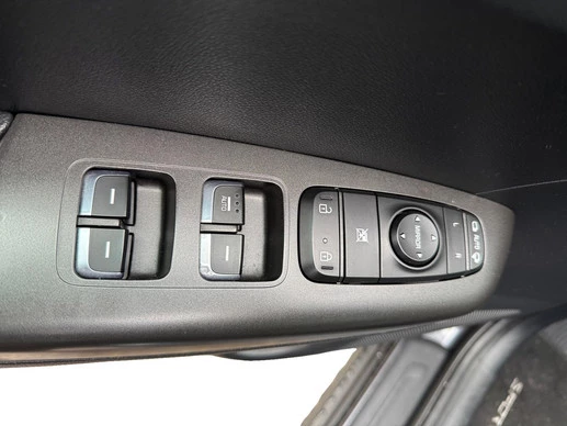 Kia Sportage - Afbeelding 25 van 27