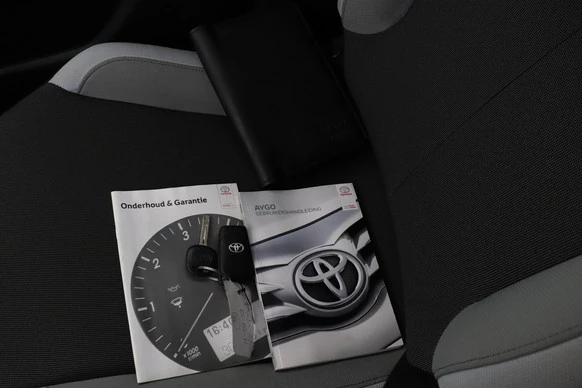 Toyota Aygo - Afbeelding 23 van 24