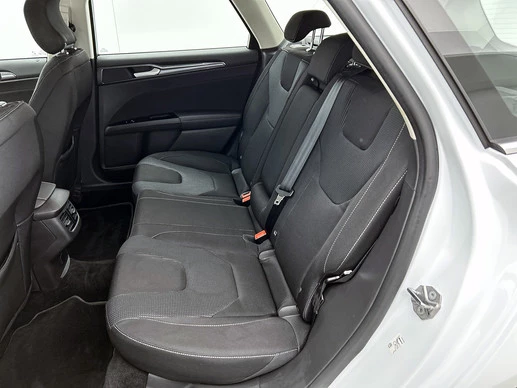 Ford Mondeo - Afbeelding 29 van 30