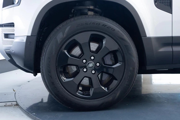 Land Rover Defender - Afbeelding 28 van 30