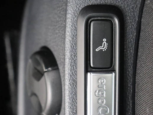 Volkswagen Passat - Afbeelding 6 van 30