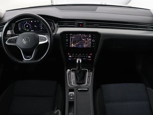 Volkswagen Passat - Afbeelding 9 van 30