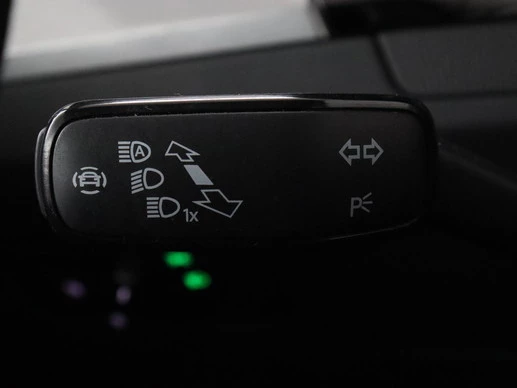 Volkswagen Passat - Afbeelding 18 van 30