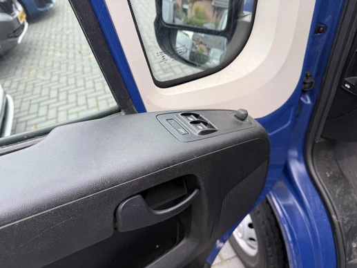 Peugeot Boxer - Afbeelding 13 van 17