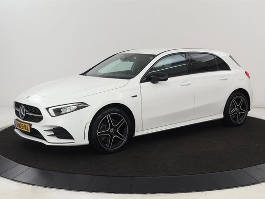 Mercedes-Benz A-Klasse - Afbeelding 1 van 30