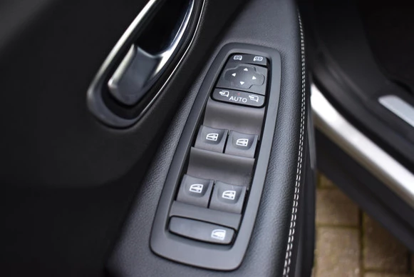 Renault Scénic - Afbeelding 26 van 30