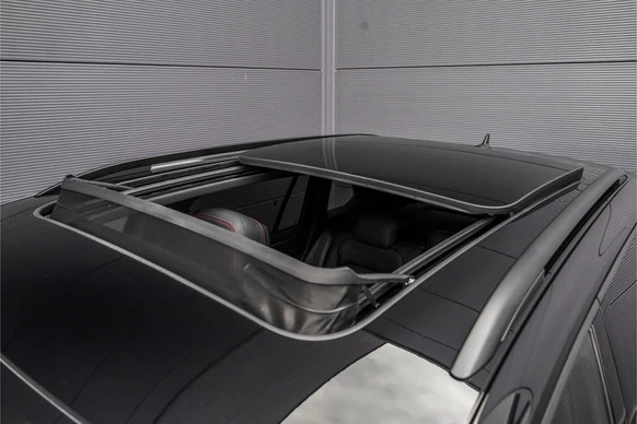 Volkswagen Tiguan - Afbeelding 18 van 30