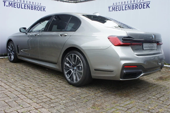 BMW 7 Serie - Afbeelding 2 van 30
