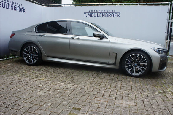 BMW 7 Serie - Afbeelding 3 van 30