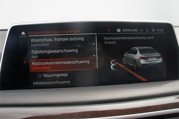 BMW 7 Serie - Afbeelding 24 van 30