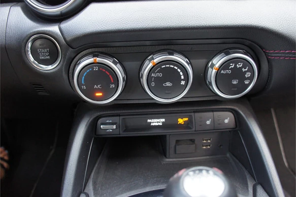 Mazda MX-5 - Afbeelding 18 van 30