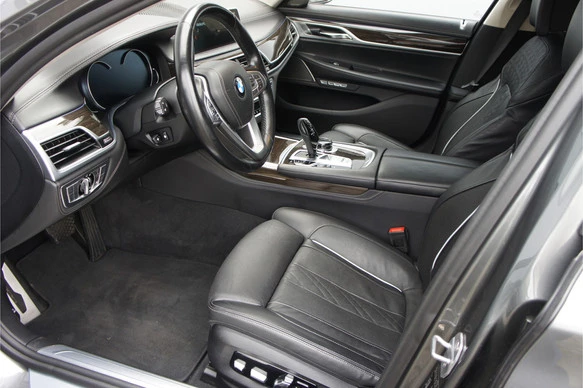 BMW 7 Serie - Afbeelding 8 van 30