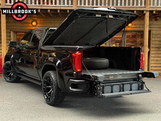 GMC Sierra - Afbeelding 8 van 30