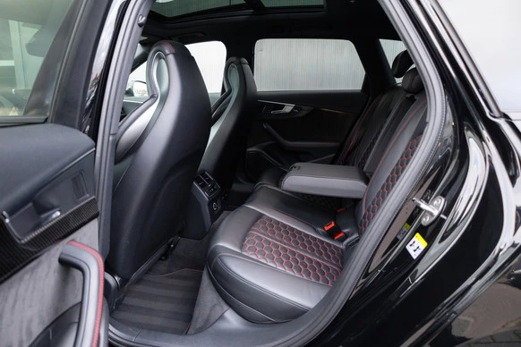 Audi RS4 - Afbeelding 18 van 30