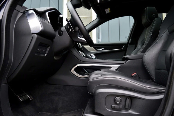 Jaguar F-PACE - Afbeelding 14 van 30
