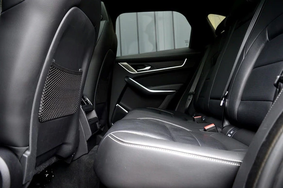 Jaguar F-PACE - Afbeelding 17 van 30