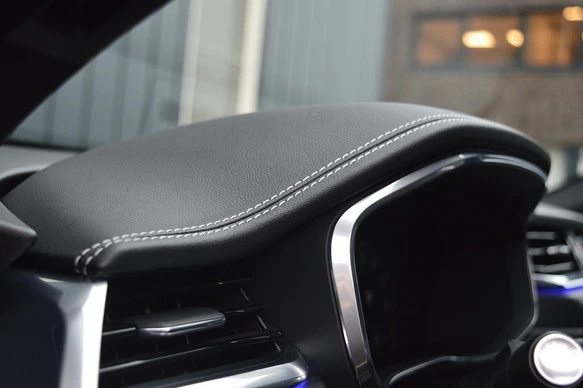 Jaguar F-PACE - Afbeelding 20 van 30