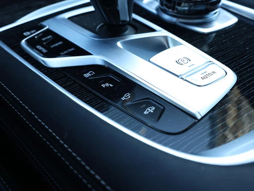 BMW 7 Serie - Afbeelding 18 van 30