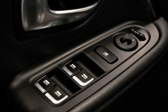 Kia Carens - Afbeelding 13 van 28