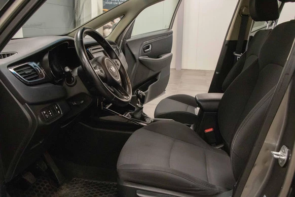 Kia Carens - Afbeelding 8 van 28