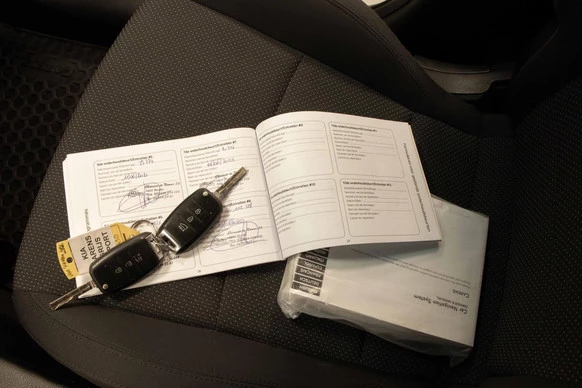 Kia Carens - Afbeelding 25 van 28