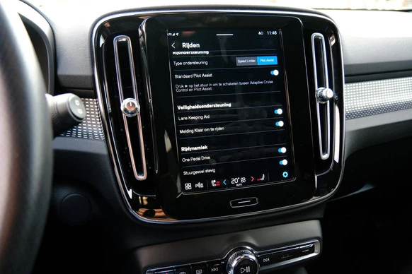 Volvo XC40 - Afbeelding 24 van 30