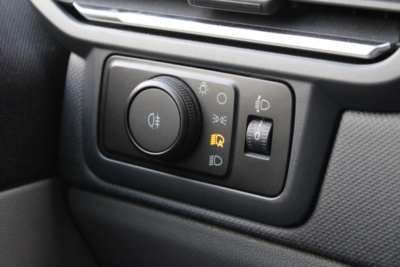 Ford Tourneo Custom - Afbeelding 20 van 30