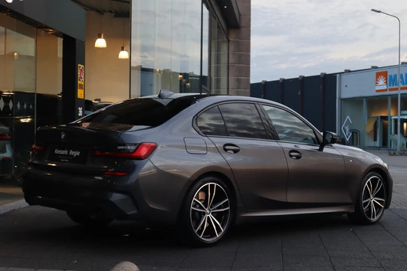BMW 3 Serie - Afbeelding 25 van 30