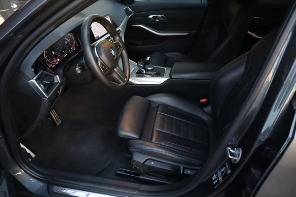 BMW 3 Serie - Afbeelding 17 van 30