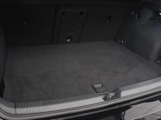 Volkswagen Golf - Afbeelding 13 van 30